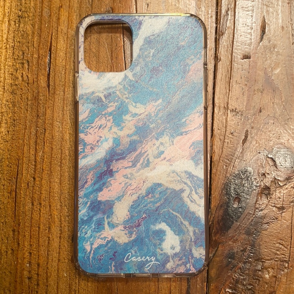 iPhone 11 Pro Max phone case VGUC